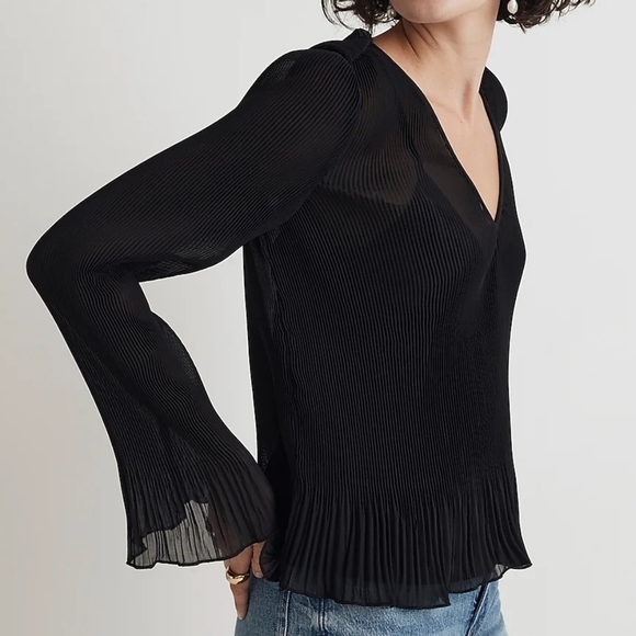 Madewell Pleated Flare-Sleeve Top in True Black size Small NWT NN935 - Picture 3 of 16